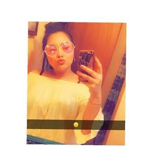 Meet your Posher, Nadia